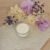 bougie chauffe plat cire végétale sans parfum dans une coupelle en verre réutilisable