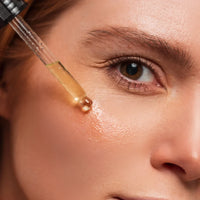 huile végétale macérat de plante pour nourrir le visage