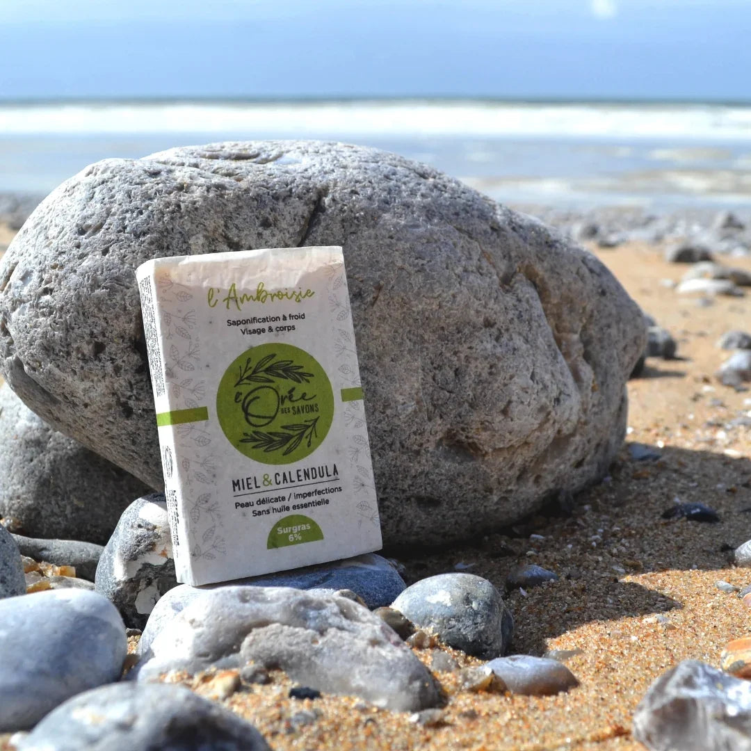 savon solide naturel au miel et calendula pour peau sensible