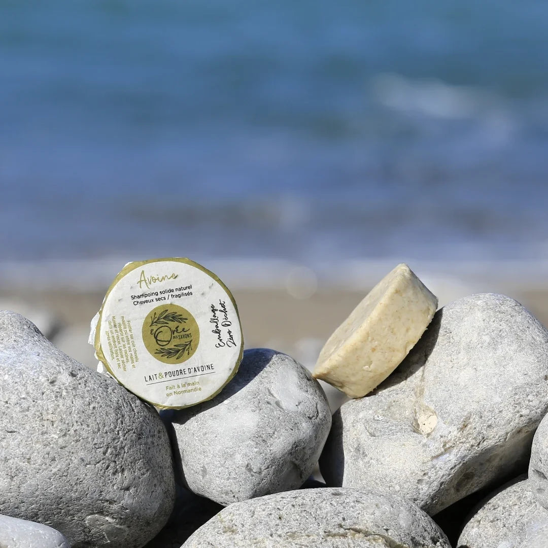 shampoing solide naturel à l'avoine pour cheveux bouclés