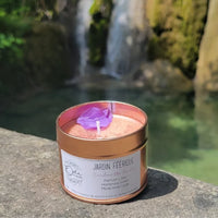 bougie bien-être de soin énergétique parfum lilas jardin féérique cascade