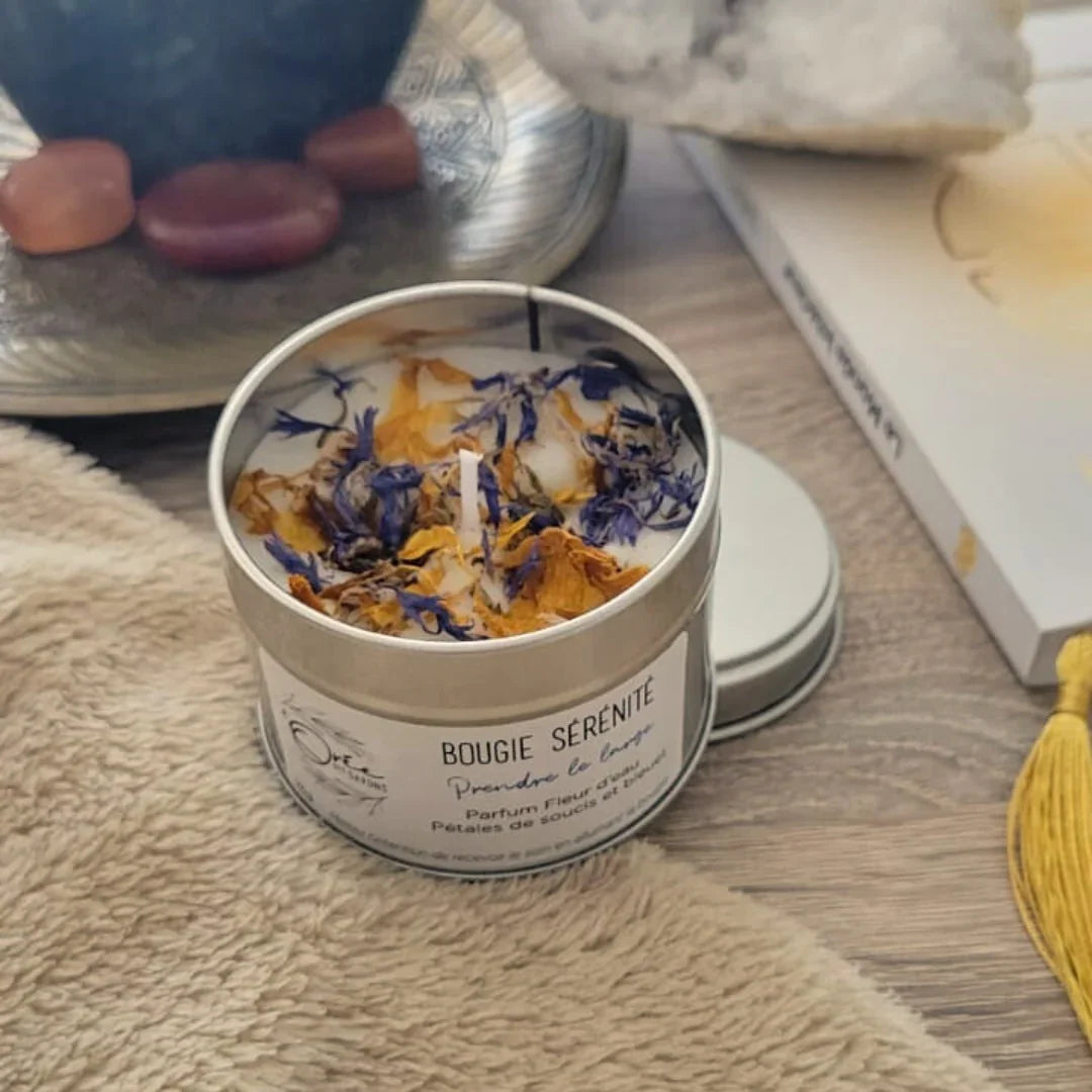 bougie bien-être de soin énergétique parfum fleur d'eau sérénité décoration