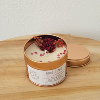 bougie-soin-energetique-energie-bien-etre-vegetale-artisanale-fait-main-fleurie-fleur-petales-paillettes-micas-paix-interieure-harmonie1