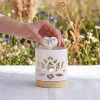 bruleur-fondant-brule-parfum-parfume-galet-senteur-bougie-chauffe-plat-decoration-maison-bien-etre-ceramique-blanc-ivoire-nenuphar-lotus7