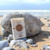 savon solide naturel à l'huile d'amande pour peau sensible