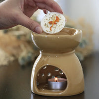 fondant galet parfumé dans un brule parfum