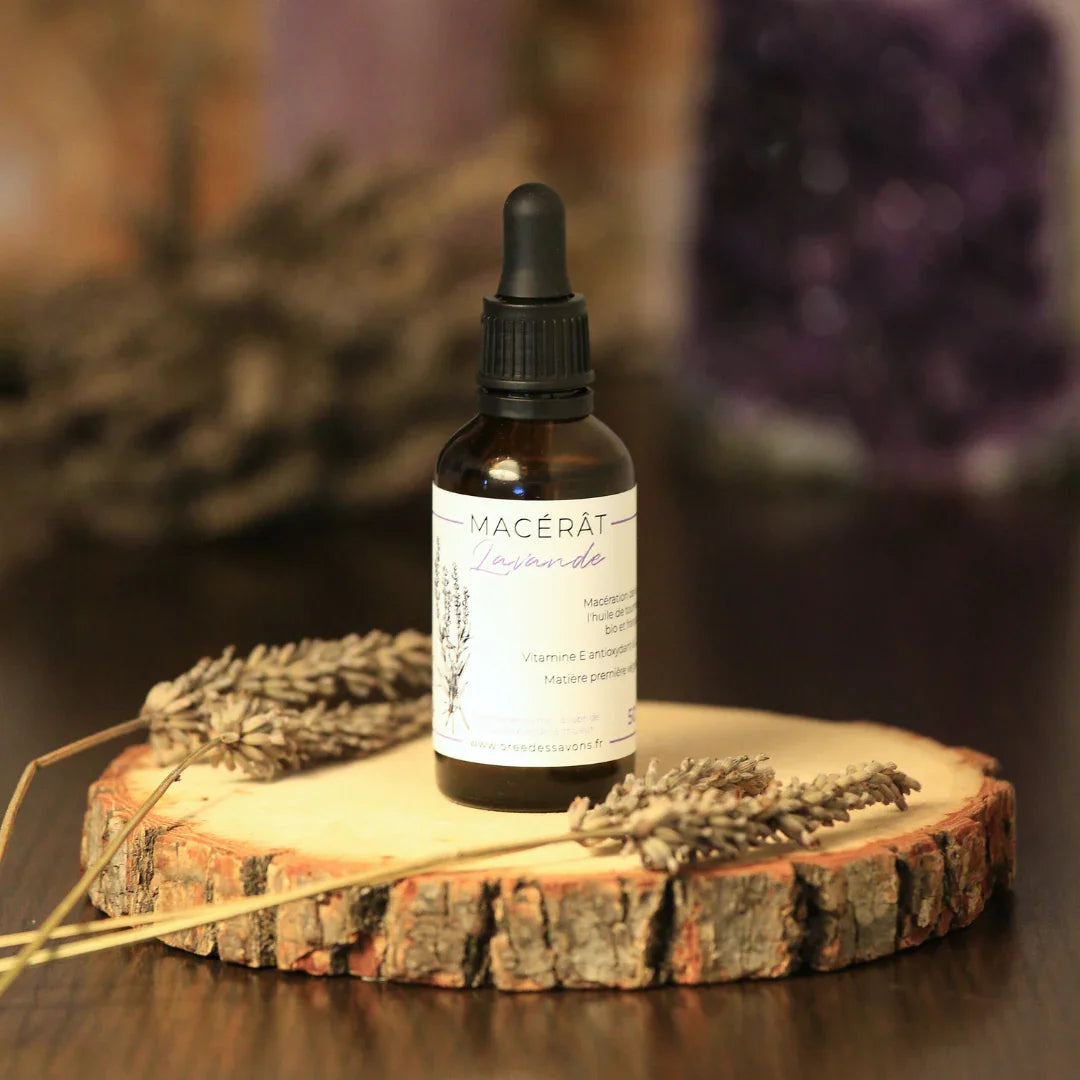 macerat-lavande-maceration-solaire-fleurs-plante-huile-bien-etre-peau-irritee-imperfection-cicatrisant-naturel-visage-corps-cheveux-made-in-france-francais2
