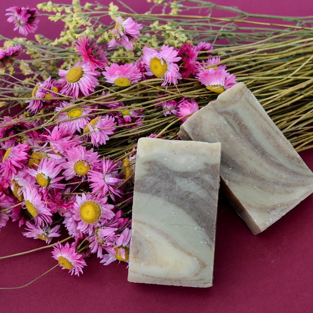 savon solide naturel à l'argile verte et ortie pour acné